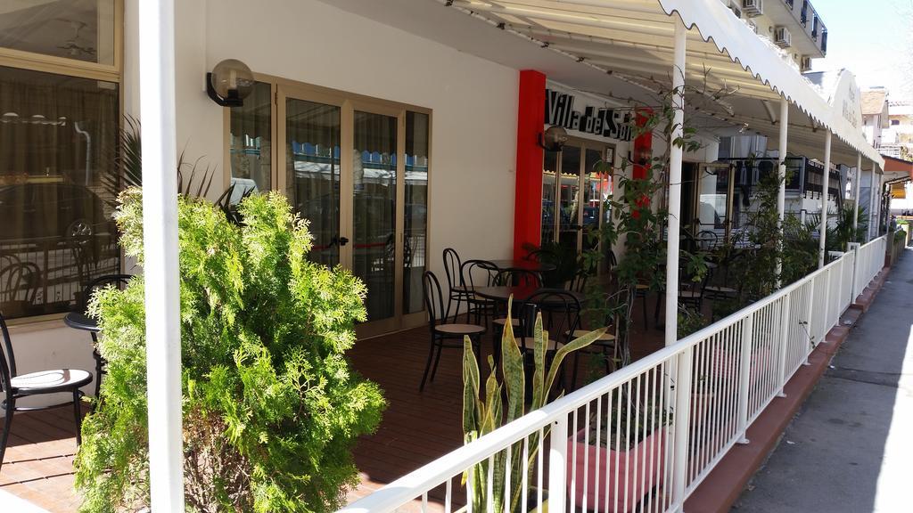 Hotel Villa Del Sole Rimini Extérieur photo
