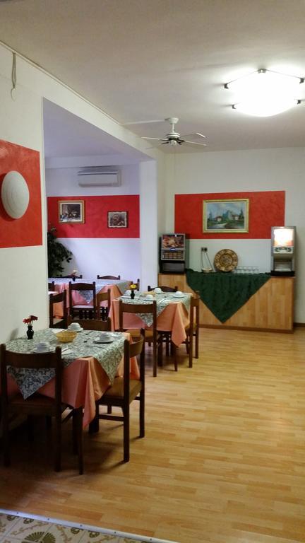 Hotel Villa Del Sole Rimini Extérieur photo