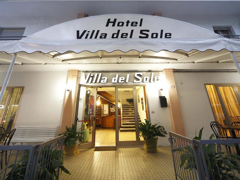 Hotel Villa Del Sole Rimini Extérieur photo